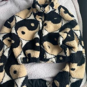 YingYang zipup Sherpa